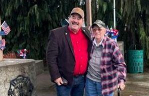 Mayor Drinkwine with veteran Lee Van Winkle on Veterans Day